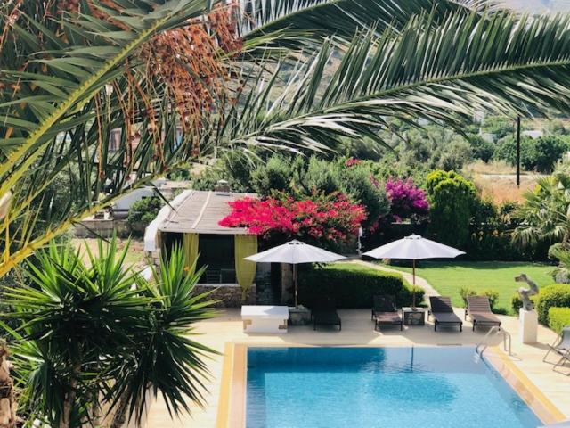 La Bastide Apartment Скирос Екстериор снимка