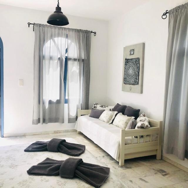 La Bastide Apartment Скирос Екстериор снимка