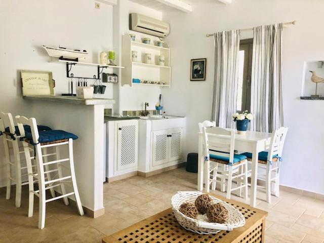 La Bastide Apartment Скирос Екстериор снимка